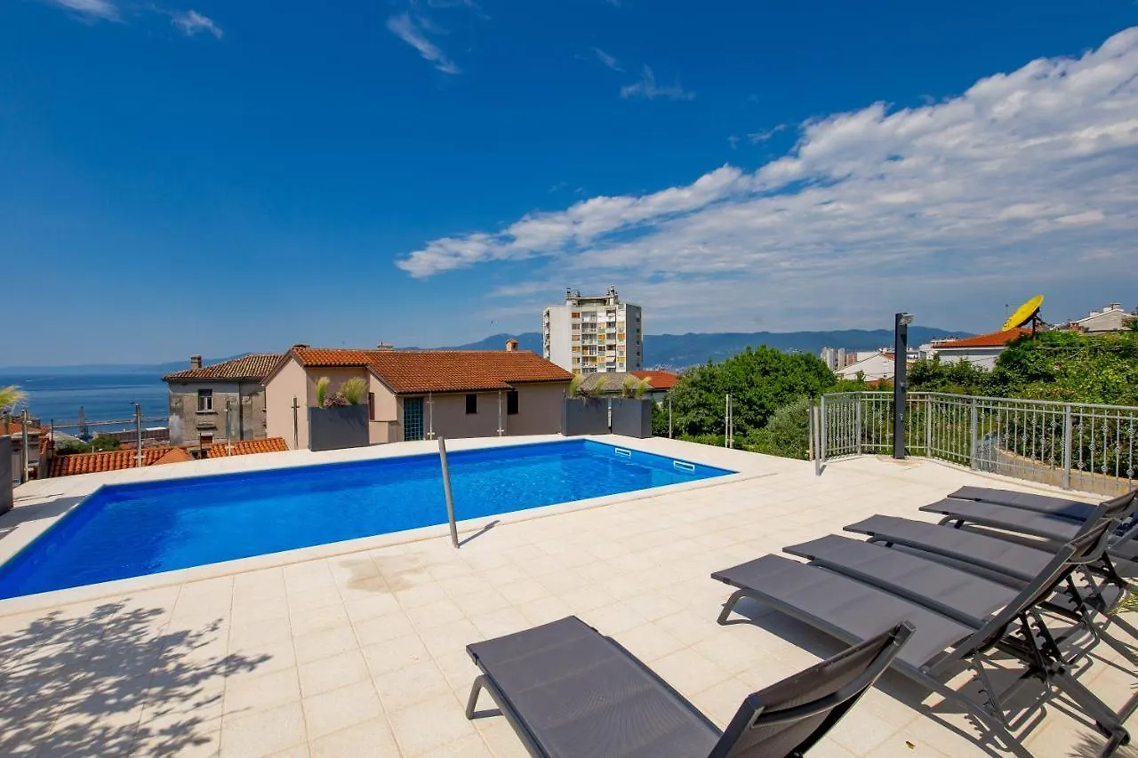 Apartmants Belvedere Rijeka Apartment